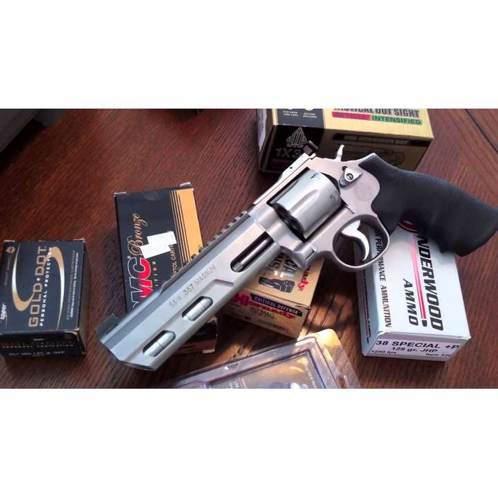 Révolver Smith & Wesson 686 Competition calibre 357 Magnum 6